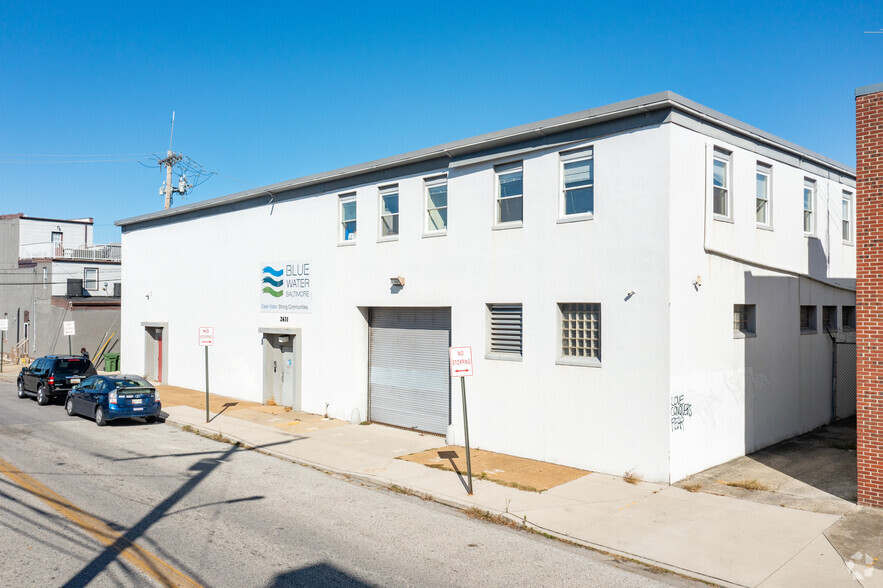 2631 Sisson St, Baltimore, MD for lease - Building Photo - Image 1 of 5