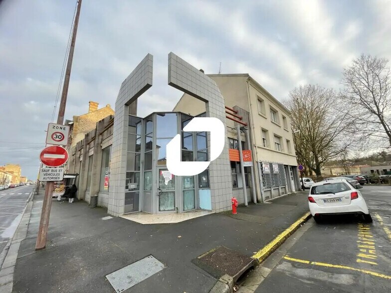 Office in Châlons-en-Champagne for sale - Building Photo - Image 1 of 10