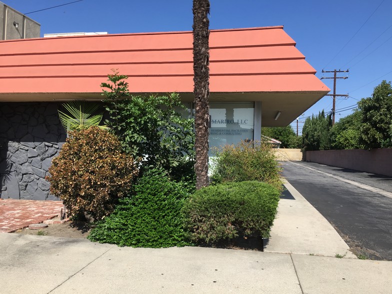 7355 Florence Ave, Downey, CA for lease - Building Photo - Image 3 of 11