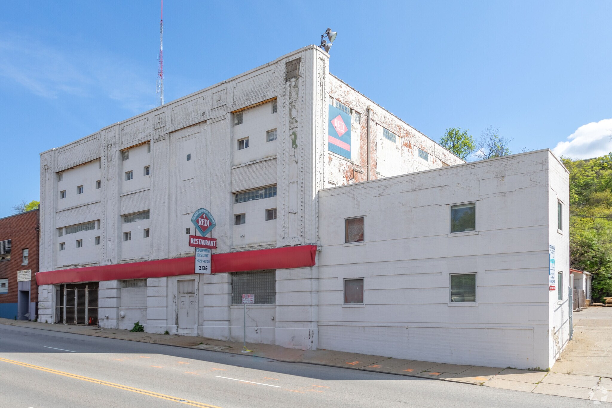 2136 Reading Rd, Cincinnati, OH for sale Primary Photo- Image 1 of 1