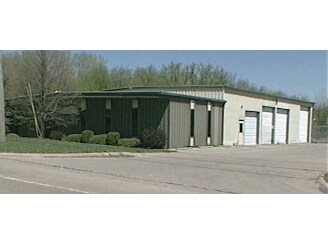 3509 J St SW, Cedar Rapids, IA for sale - Building Photo - Image 1 of 1