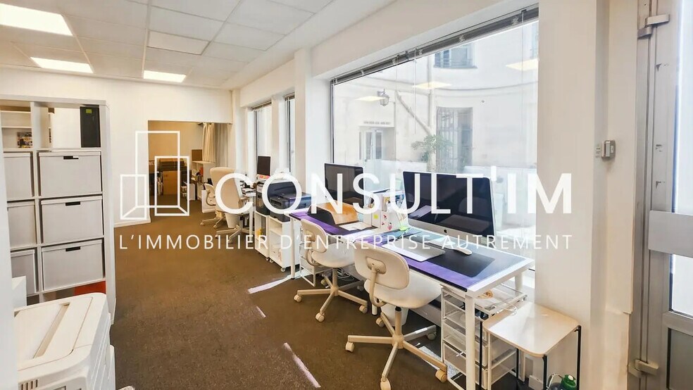 Office in Paris for lease - Building Photo - Image 2 of 5