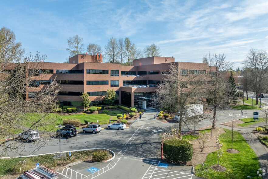 11400 SE 8th St, Bellevue, WA for lease - Primary Photo - Image 1 of 5