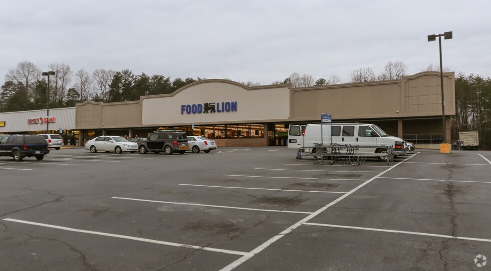 301-317 N Salisbury Ave, Spencer, NC for sale - Primary Photo - Image 1 of 1