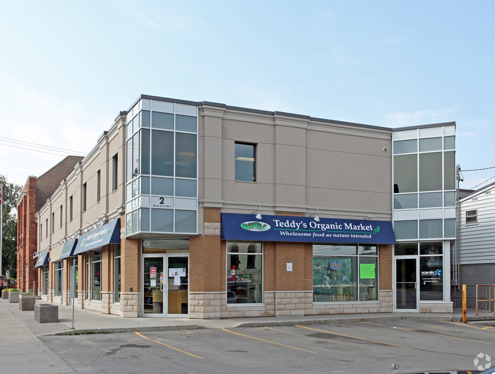 2 Brock St W, Uxbridge, ON for lease Primary Photo- Image 1 of 3