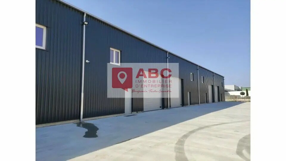 Flex in Vendargues for lease - Building Photo - Image 3 of 4