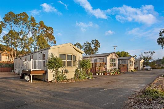 15348 Running Deer Trl