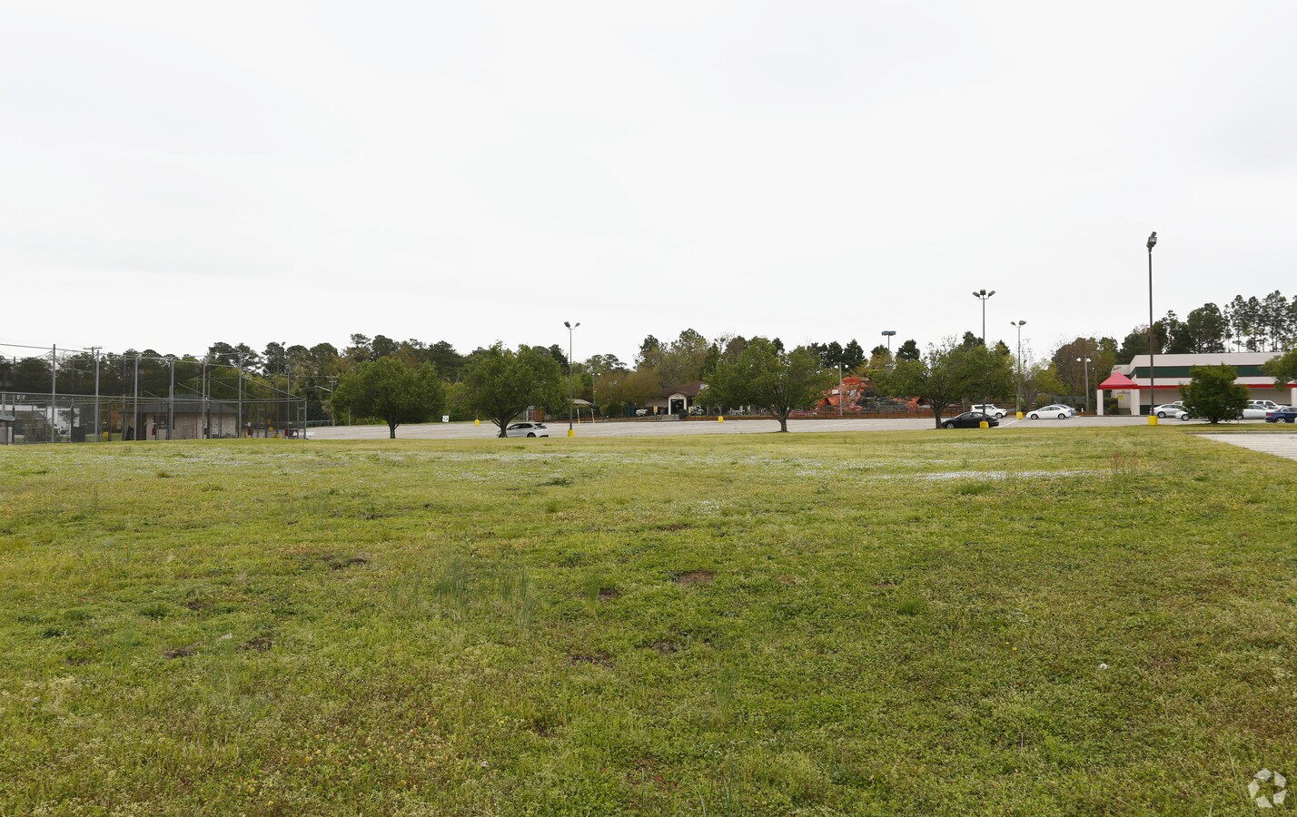 3729 Sycamore Dairy Rd, Fayetteville, NC 28303