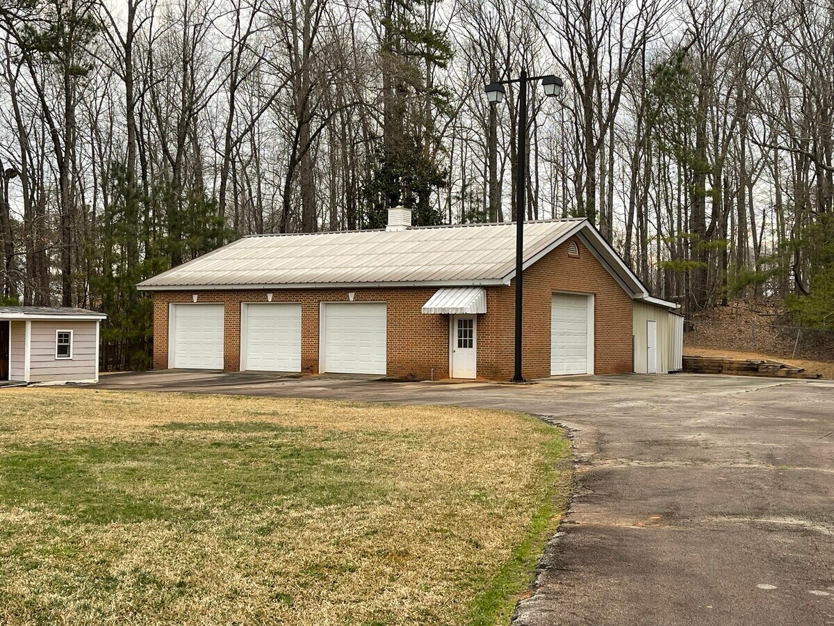 3355 Smithtown Rd, Suwanee, GA 30024 Smithtown Rd Luxury Home