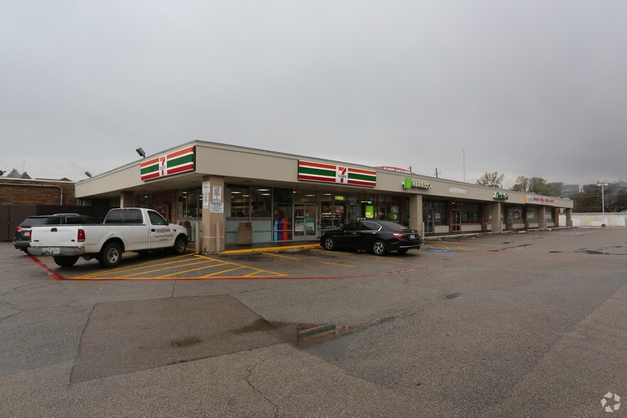 4000 Ross Ave, Dallas, TX for lease - Building Photo - Image 1 of 4