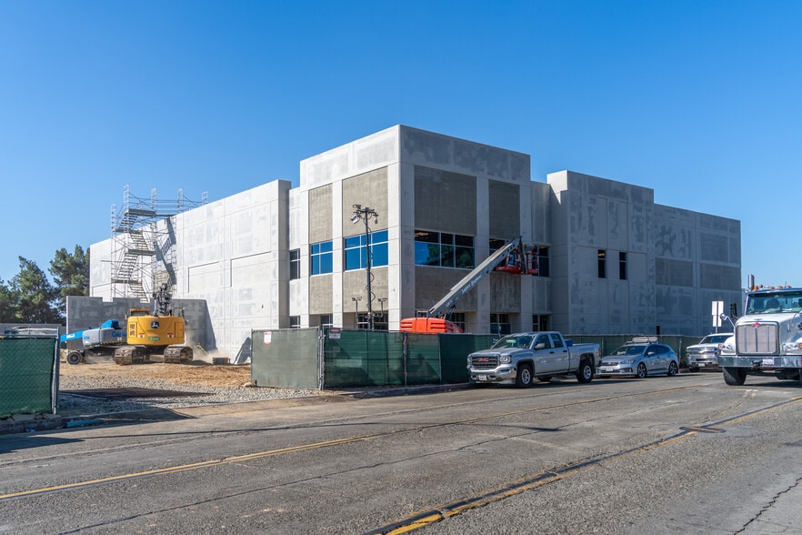 SEC of Perris Blvd & Globe St, Moreno Valley, CA for lease - Construction Photo - Image 1 of 3