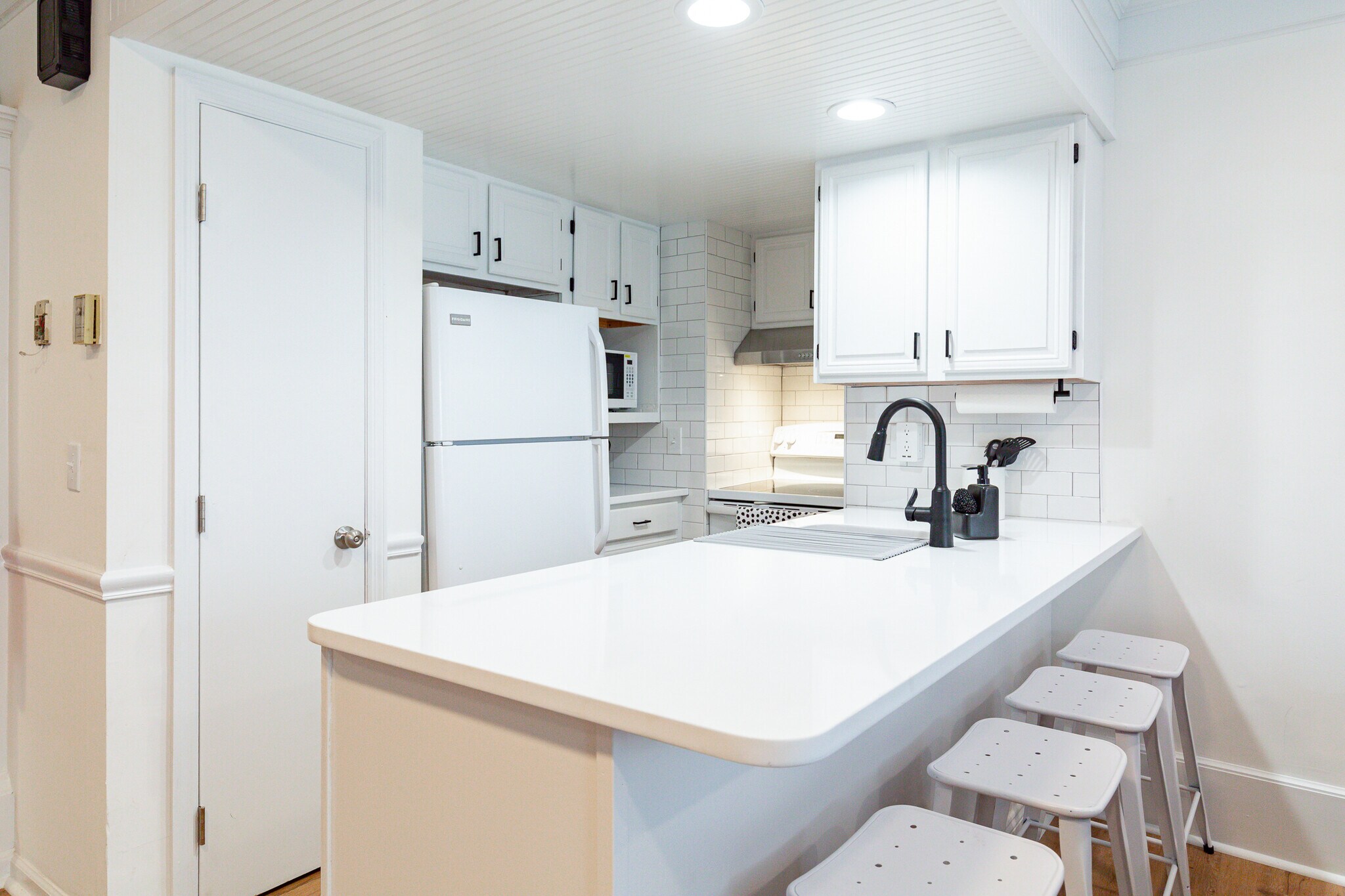 48 Columbia St, Poughkeepsie, NY 12601 Multifamily for Sale