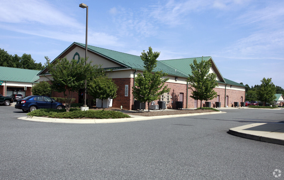 7959-7969 Kings Hwy, King George, VA for lease - Building Photo - Image 3 of 25