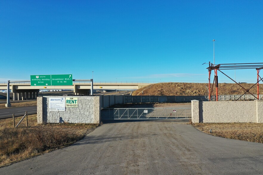 FREE STANDING BUILDINGS ON 7.2 ACRES ± portfolio of 2 properties for sale on LoopNet.com - Building Photo - Image 3 of 10