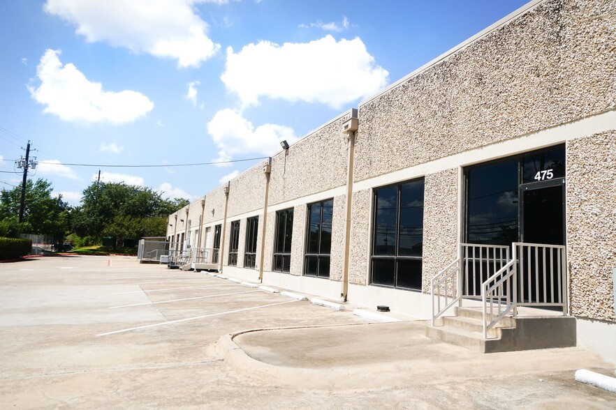 2535 Brockton Dr, Austin, TX for lease - Building Photo - Image 3 of 8