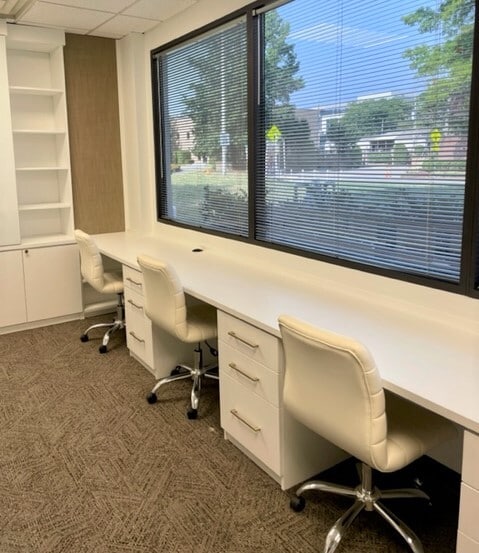 55 Music Square E, Nashville, TN for lease - Interior Photo - Image 3 of 10