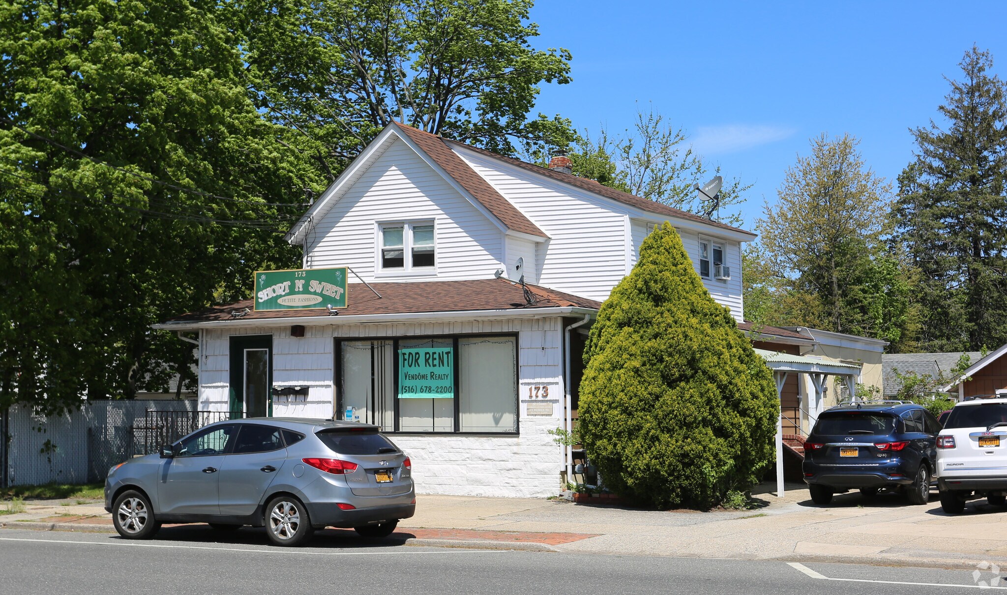 173 Merrick Rd, Oceanside, NY for sale Primary Photo- Image 1 of 1