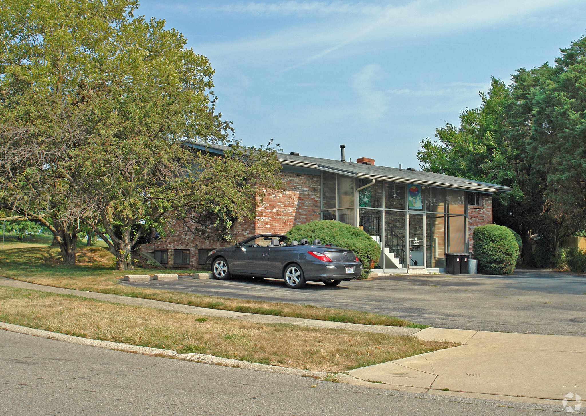 3390 Woodman Dr, Kettering, OH for sale Primary Photo- Image 1 of 1