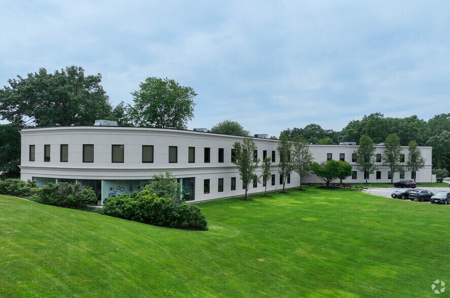 150A Andover St, Danvers, MA for sale - Primary Photo - Image 1 of 7