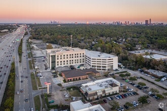 8731 Katy Fwy, Houston, TX - AERIAL  map view