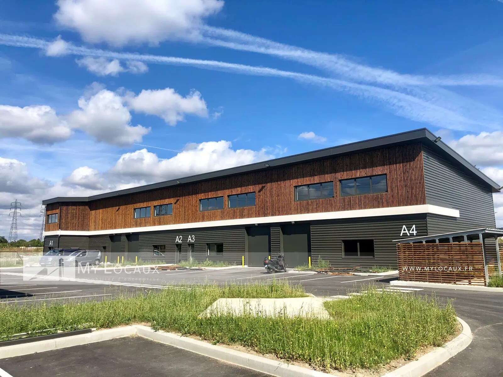 Flex in Cormeilles-en-Parisis for lease Building Photo- Image 1 of 6