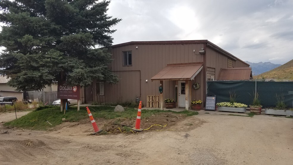 3590 S Park Dr, Jackson, WY for sale - Property Photo - Image 1 of 8