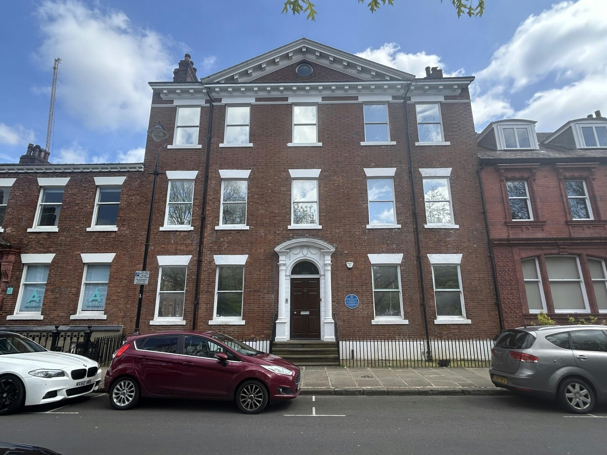 8 Park Sq E, Leeds for sale Building Photo- Image 1 of 1