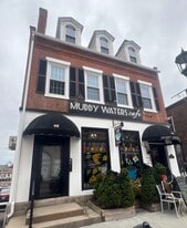 42 Bank St, New London CT - Storefront Property