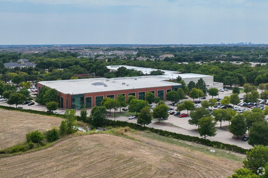 3700 S Stonebridge Dr, McKinney, TX for sale - Primary Photo - Image 1 of 2