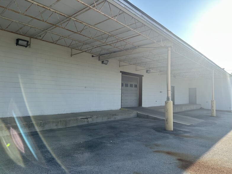 1480 N Hobbie Ave, Kankakee, IL for lease - Building Photo - Image 2 of 20