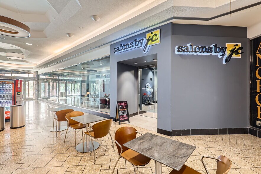 3000 E 1st Ave, Denver, CO for lease - Building Photo - Image 2 of 13