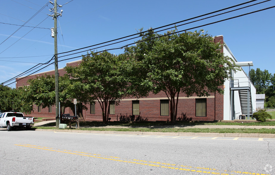 375 E 3rd St, Wendell, NC for sale - Primary Photo - Image 1 of 1