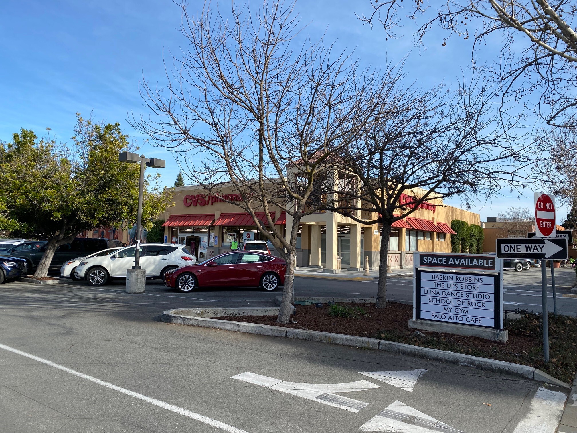 2655-2675 Middlefield Rd, Palo Alto, CA for lease Building Photo- Image 1 of 7