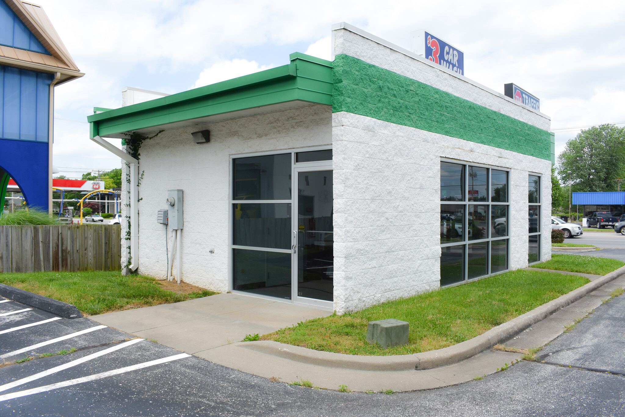 1650 E Sunshine St, Springfield, MO for sale Building Photo- Image 1 of 1