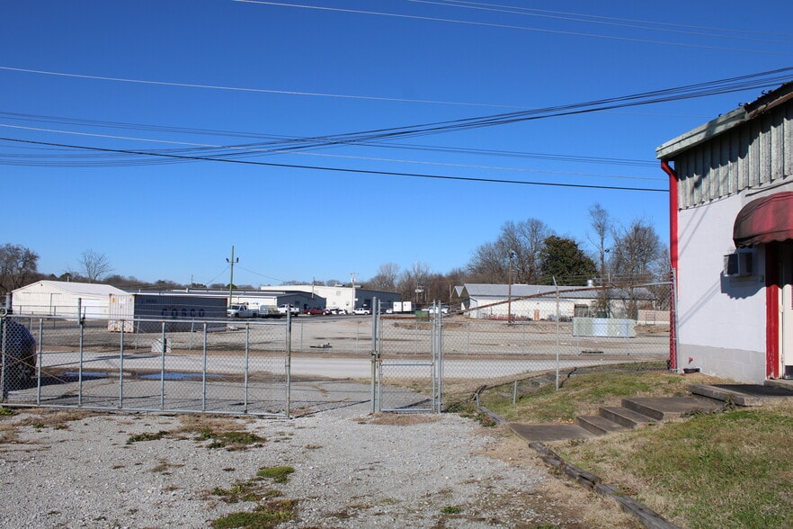 256 Preston St, Jackson, TN for sale - Building Photo - Image 3 of 13