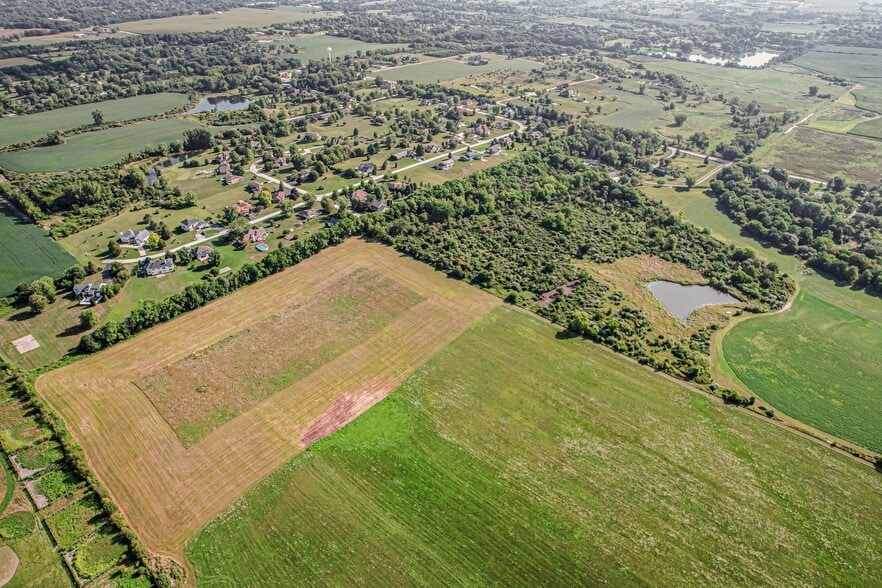 26270 Royal Crest dr, Crete, IL for sale - Building Photo - Image 2 of 12