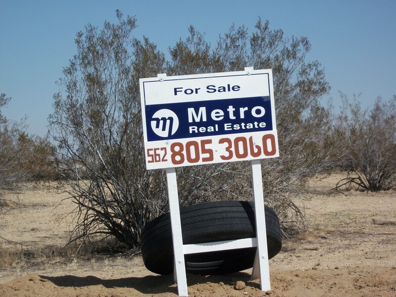 Hample Ave, Littlerock, CA 93543