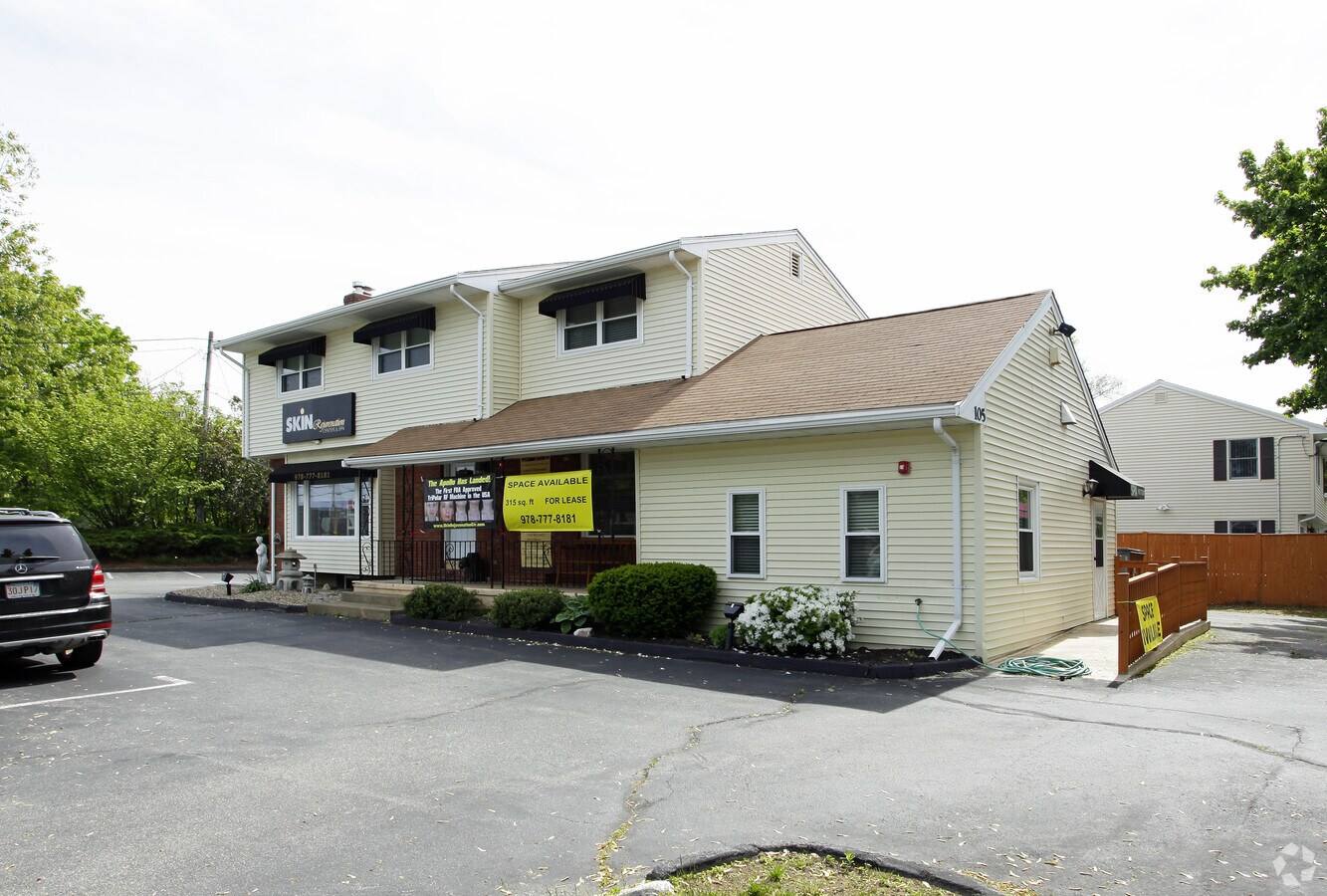 105 Water St, Danvers, MA 01923