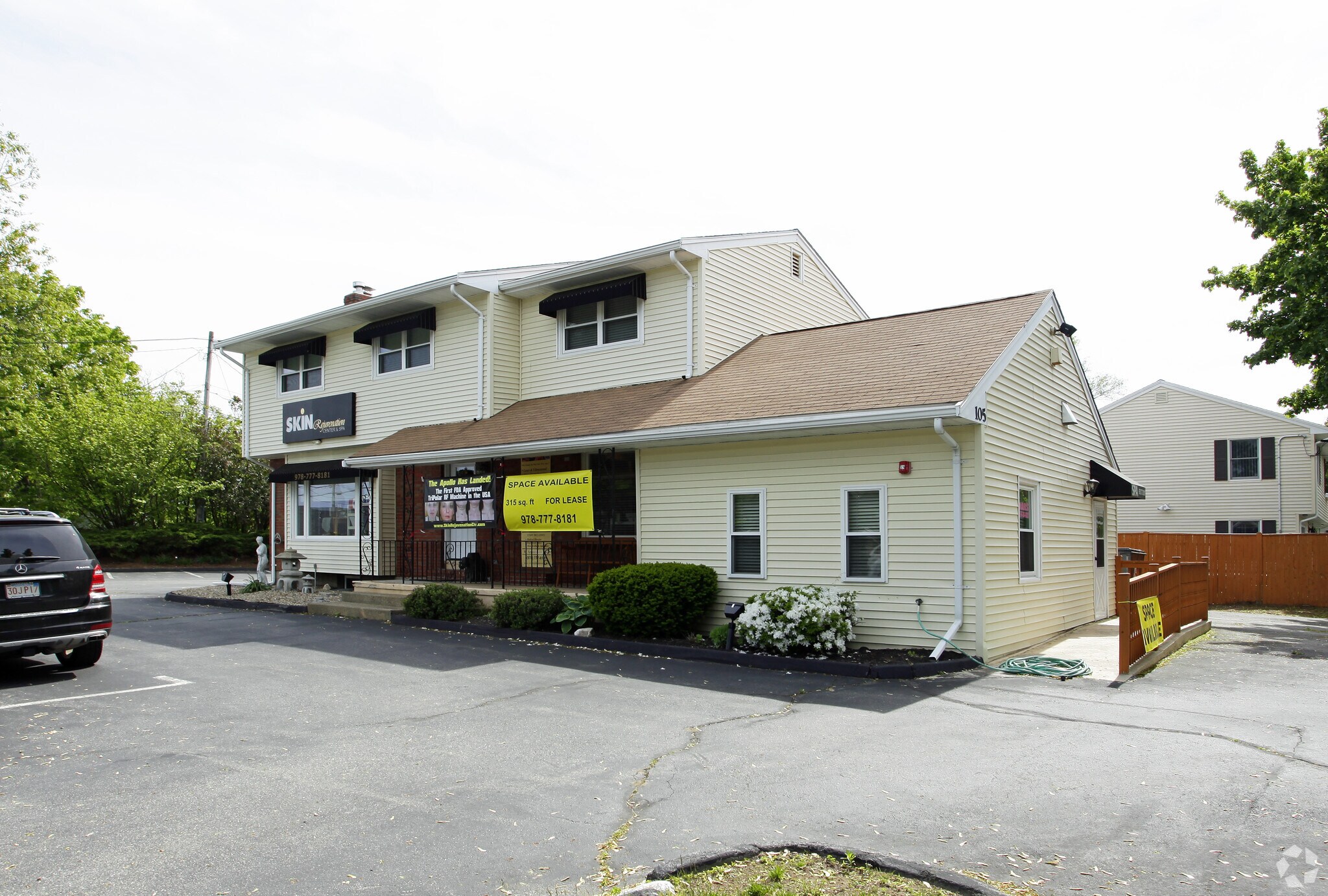 105 Water St, Danvers, MA for sale Primary Photo- Image 1 of 1