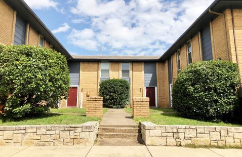 2269 W Oak St, Denton, TX for sale Primary Photo- Image 1 of 9