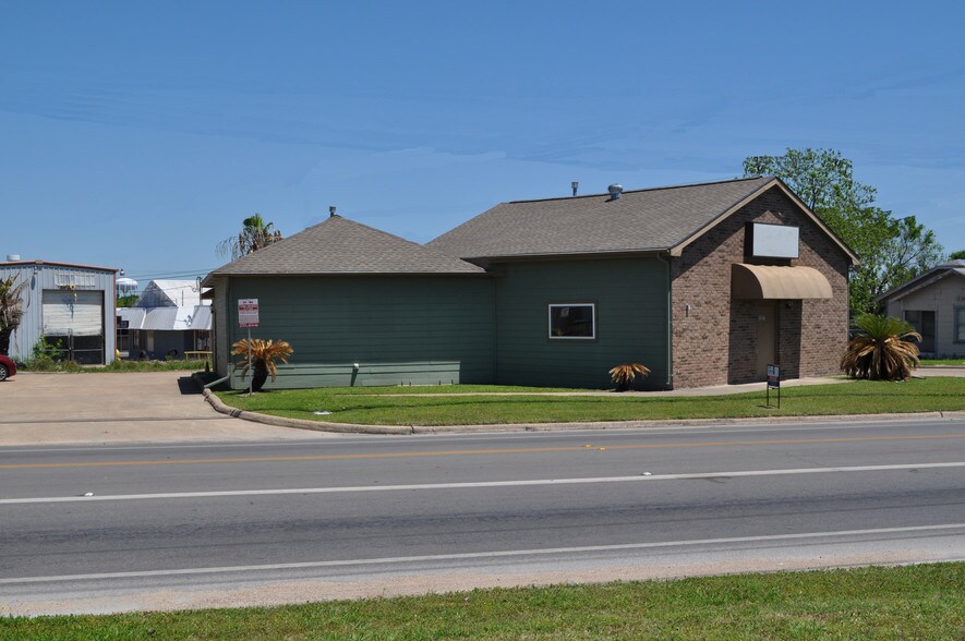 1227 S College Ave, Bryan, TX for sale - Other - Image 1 of 1