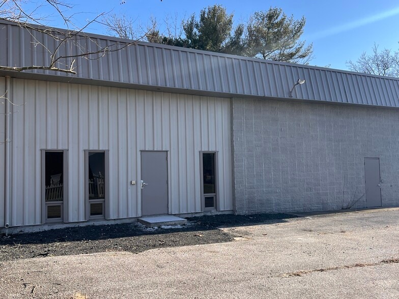 405 Laburnum Rd, Edgewood, MD for sale - Building Photo - Image 3 of 12