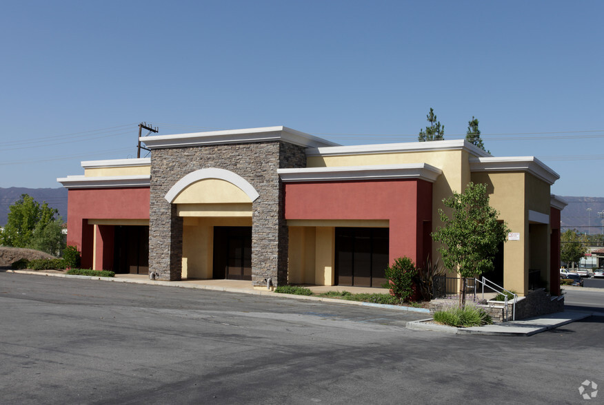 31904-31952 Mission Trail Ave, Lake Elsinore, CA for lease - Building Photo - Image 3 of 5