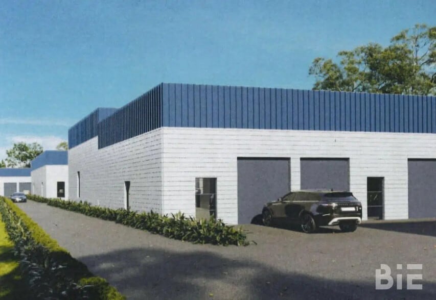 Flex in Bassens for lease - Building Photo - Image 3 of 5