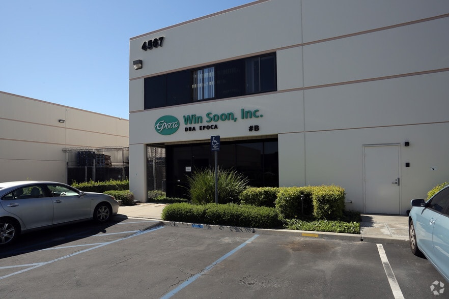 4567 Firestone Blvd, South Gate, CA for sale - Building Photo - Image 1 of 6