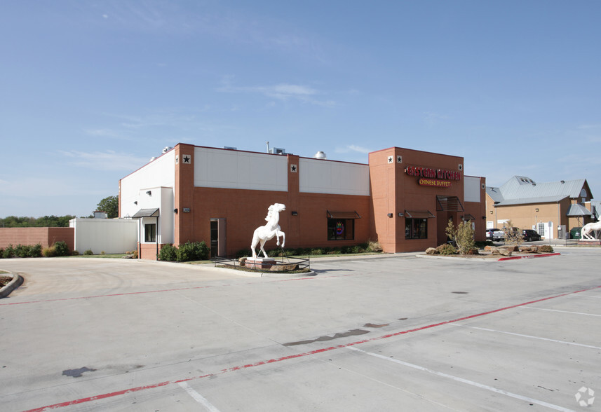 6374 N Beach St, Haltom City, TX for sale - Building Photo - Image 3 of 6