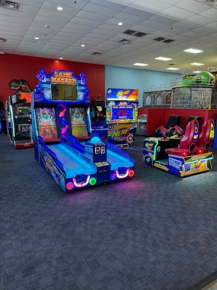 2040 Schillinger Rd S, Mobile, AL for lease - Interior Photo - Image 3 of 25