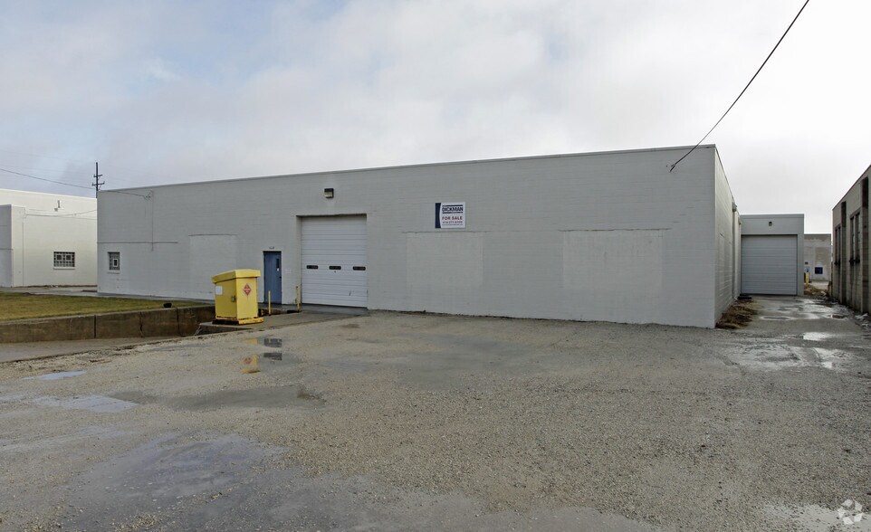 4330 N 126th St, Brookfield, WI for sale - Primary Photo - Image 1 of 1