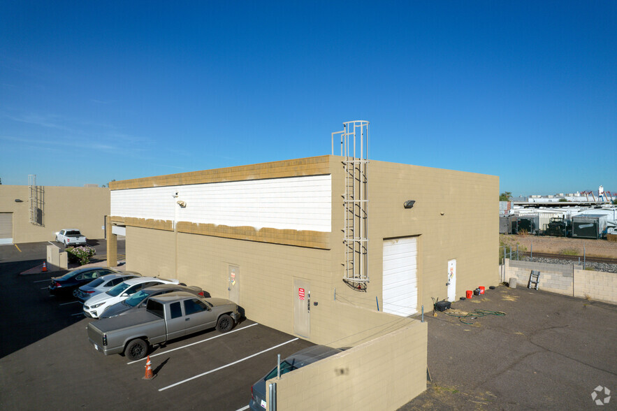 75 W Baseline Rd, Gilbert, AZ for lease - Building Photo - Image 2 of 3