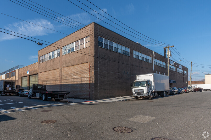 149-10 183rd St, Jamaica, NY for lease - Building Photo - Image 1 of 5